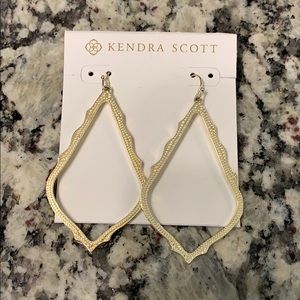 Kendra Scott Sophee drop earrings - gold